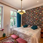 Margaret Apartmán *